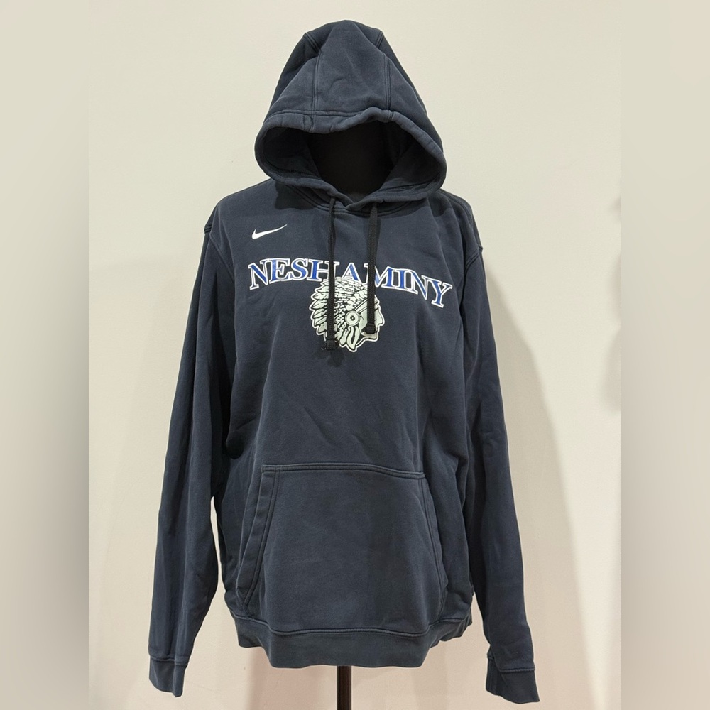 Nike XL Navy Blue Neshaminy Hoodie with Front Pocket 692